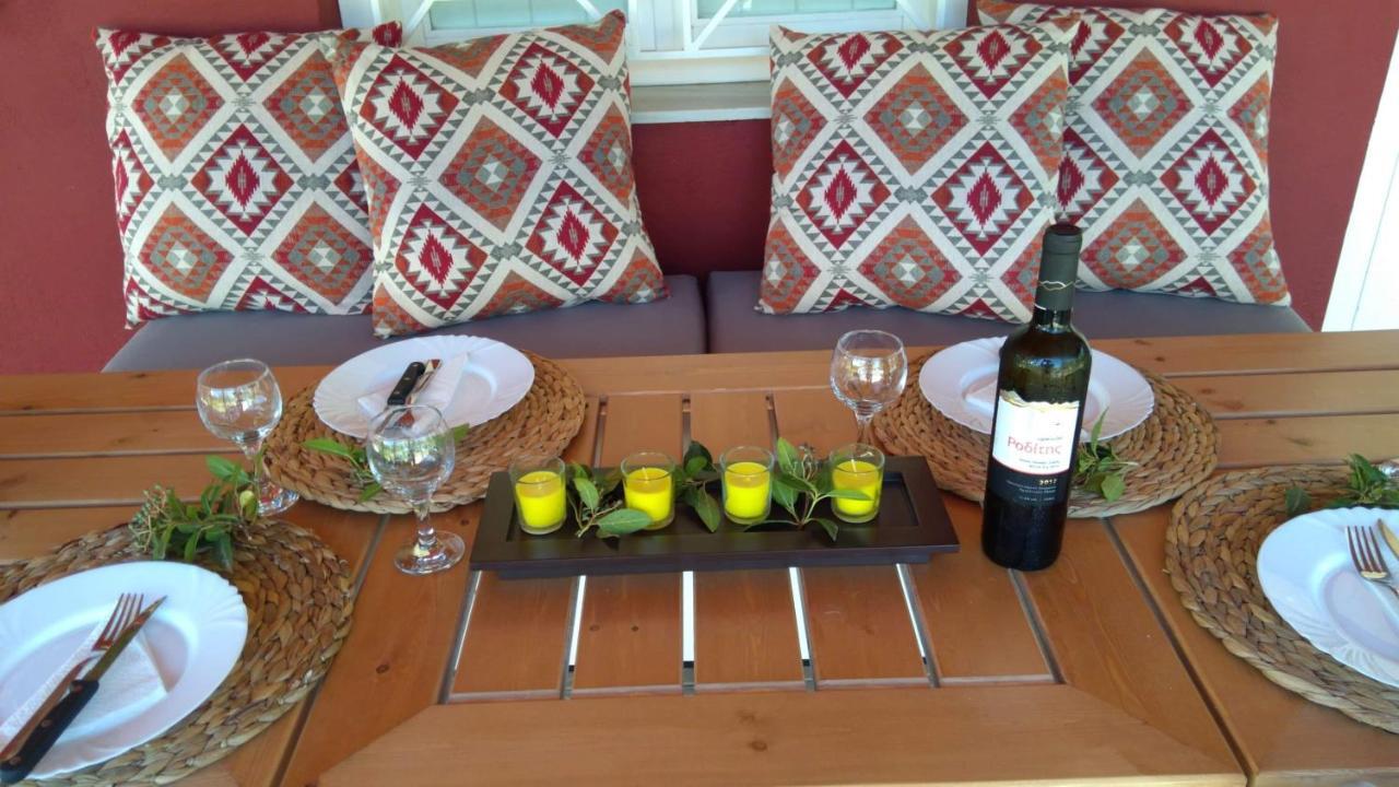 Olive Garden Guest House Kyparissia Exterior foto