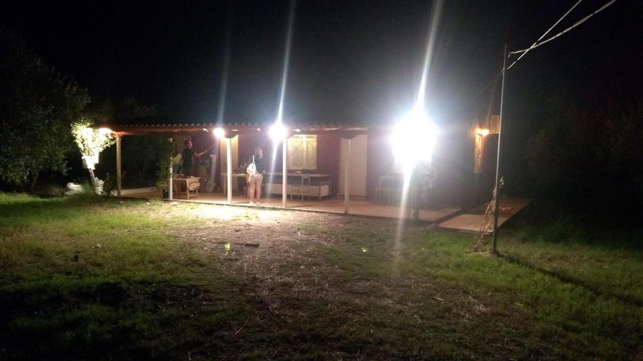 Olive Garden Guest House Kyparissia Exterior foto