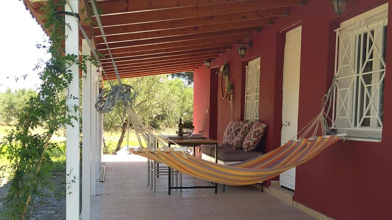 Olive Garden Guest House Kyparissia Exterior foto